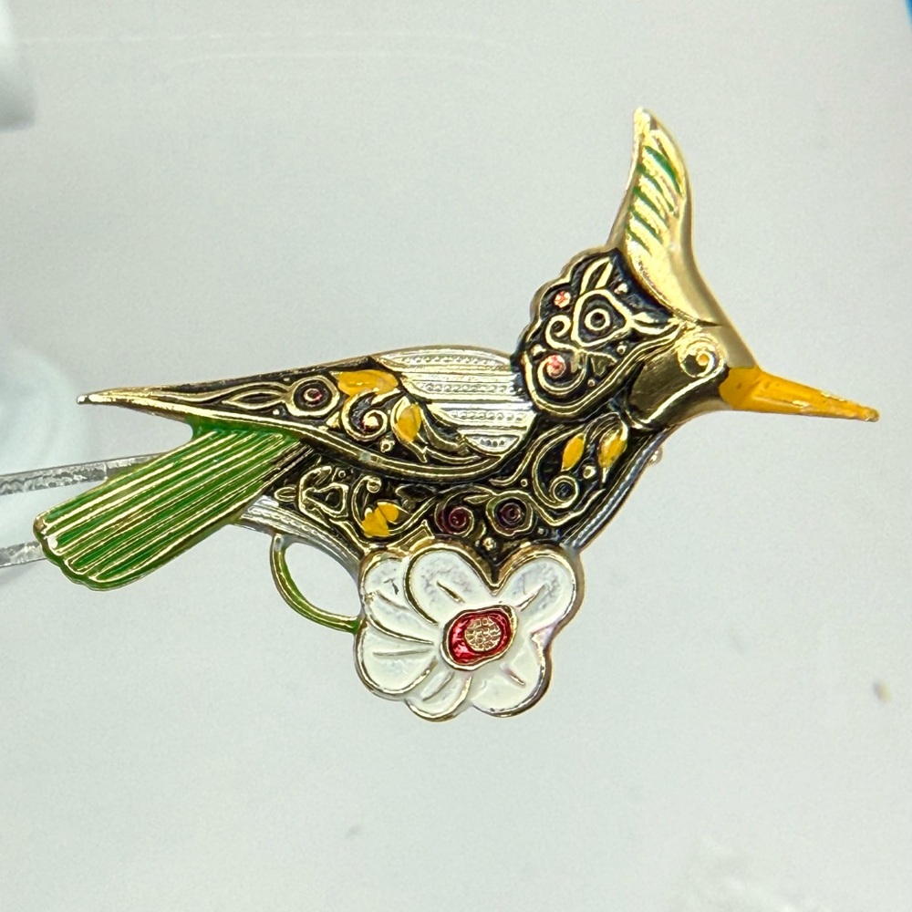 Vintage Painted Damscene Hummingbird Brooch Gold Tone Made In Spain 2.25” - Picture 9 of 15